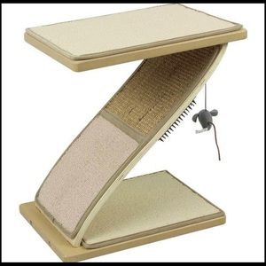 New Z Kitty Scratcher